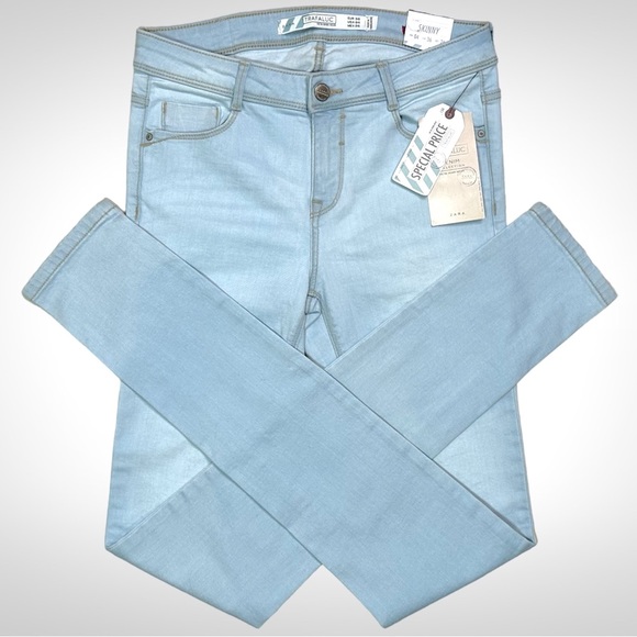 ZARA Trafaluc Light Wash Skinny Jeans NWT - Picture 3 of 12